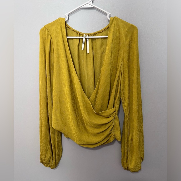 Anthropologie Tops - Woman’s Anthropologie Blouse Size M